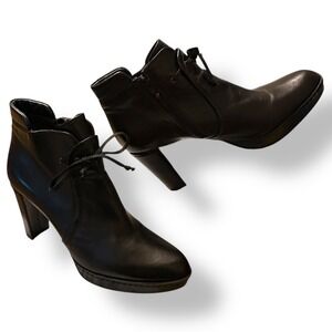 Stuart Weitzman Black Manlow Leather‎ Platform Heel Ankle Boots 7.5M